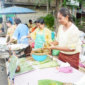 ตลาดเก่าสพรรยา